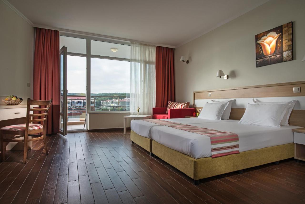 Hotel Miramar Sozopol Pokoj fotografie